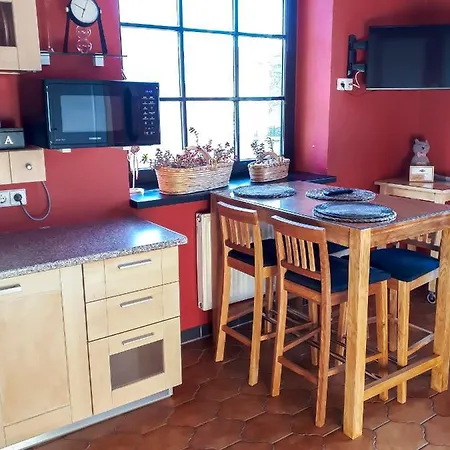 Cinnamon 3* 팔랑가