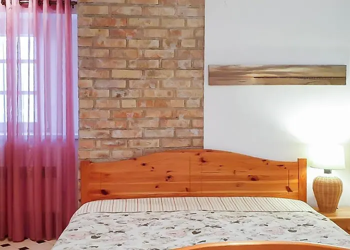 Cinnamon בית הארחה