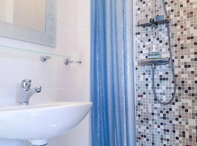 בית הארחה Cinnamon 3*