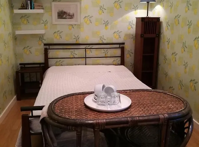 Cinnamon בית הארחה