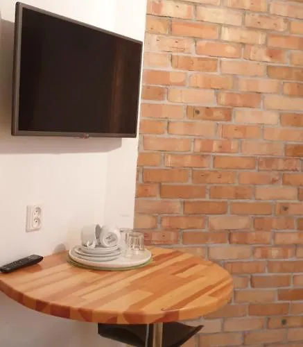 Cinnamon בית הארחה 3*